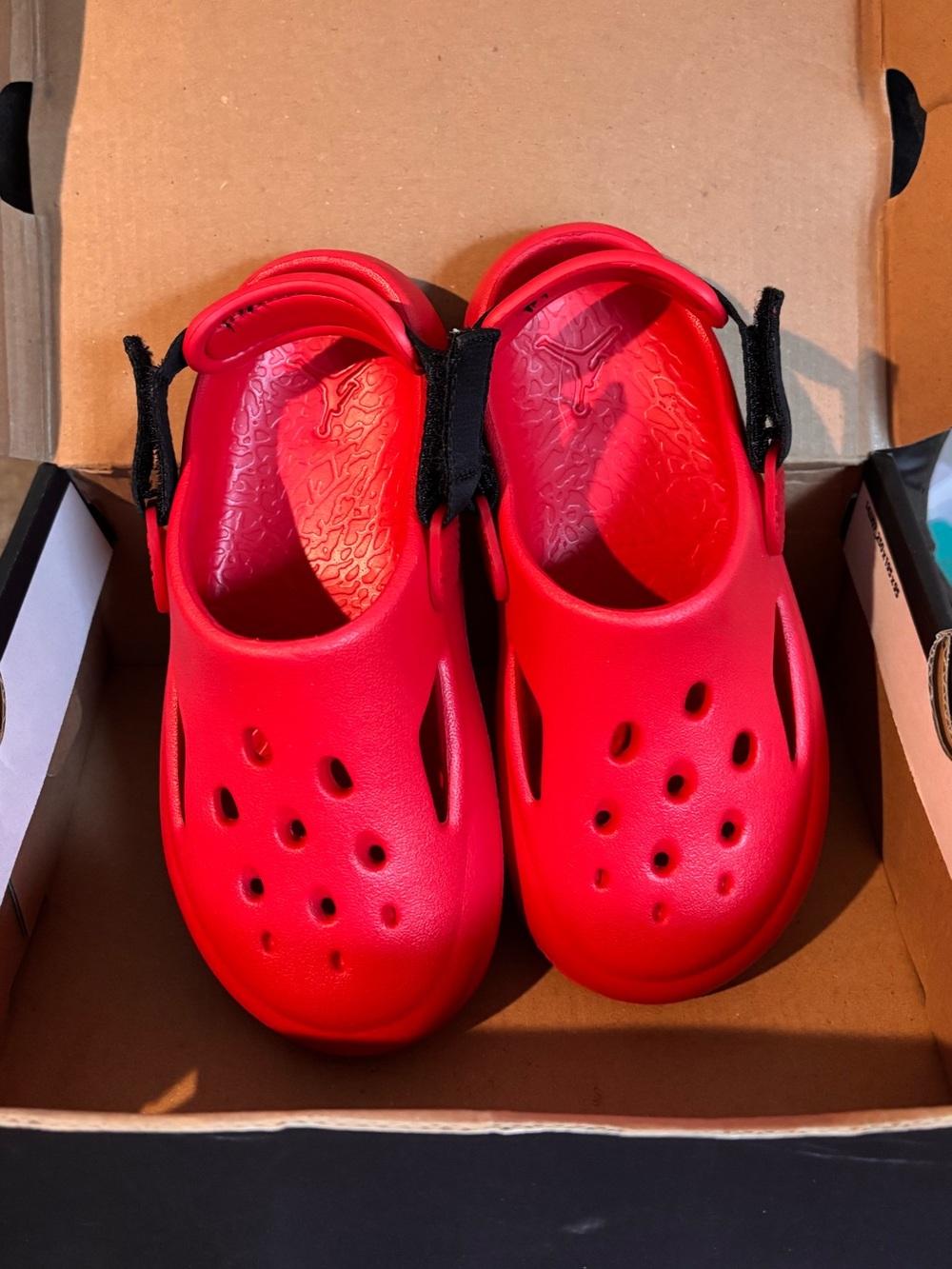 Jordan Kids Red hydrip Clog with Back Strap